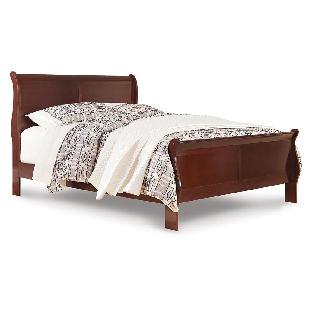Alisdair Queen Sleigh Bed and 2 Nightstands Signature Design by Ashley® Uncategorized