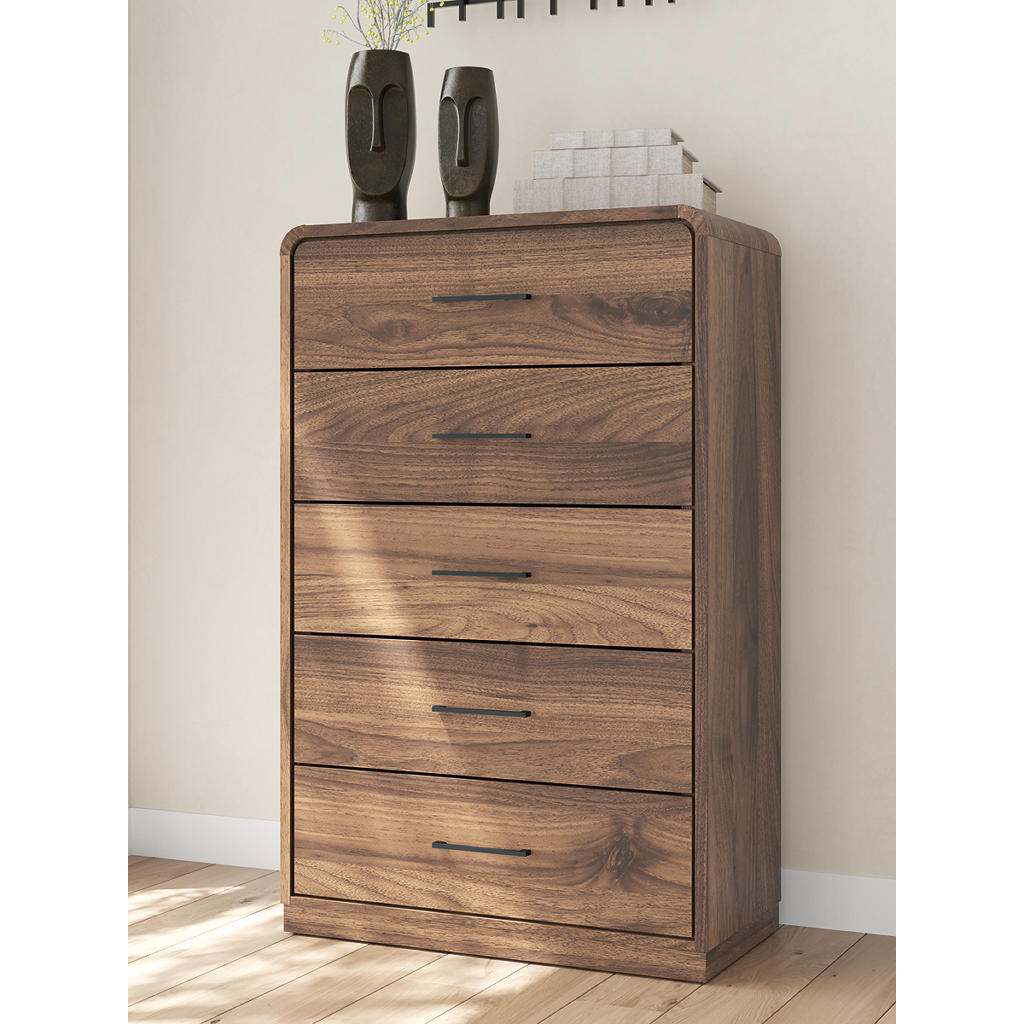 Fortlorn Queen Panel Bed, Dresser, Chest and 2 Nightstands Signature Design by Ashley® Uncategorized