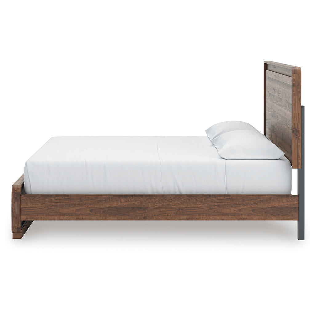 Fortlorn California King Panel Bed Signature Design by Ashley® Bedroom