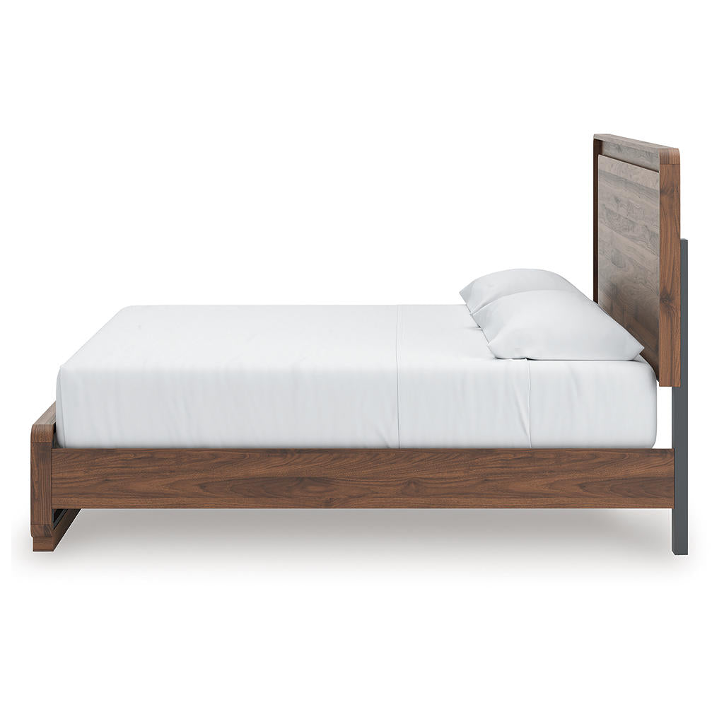 Fortlorn King Panel Bed, Dresser and Nightstand Signature Design by Ashley® Uncategorized