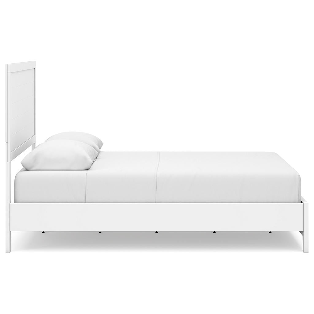 Binterglen Queen Panel Bed Signature Design by Ashley® Bedroom
