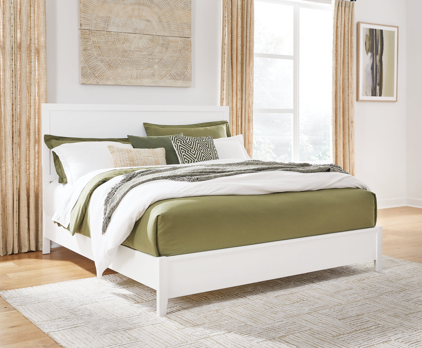 Binterglen Queen Panel Bed, Dresser, Mirror and Nightstand