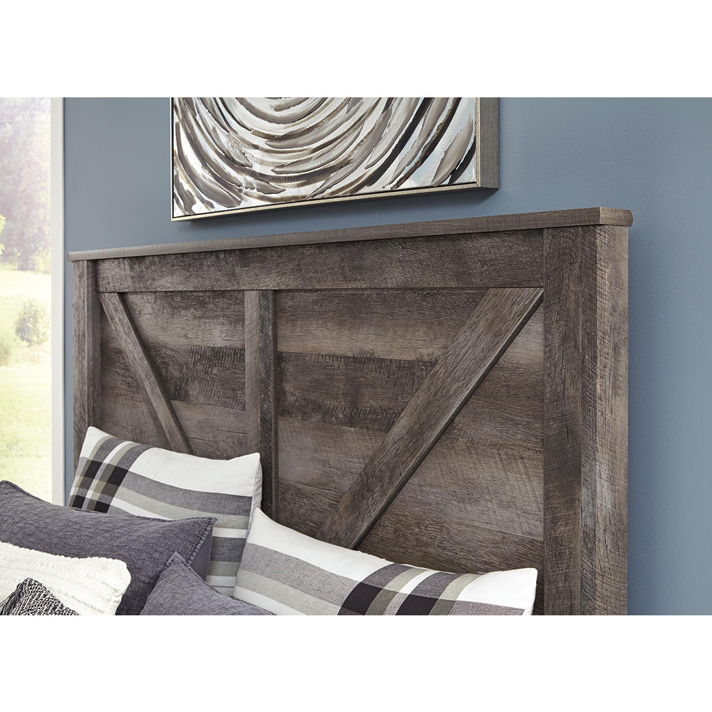 Wynnlow Queen Crossbuck Panel Bed, Dresser, Mirror and Chest Signature Design by Ashley® Uncategorized