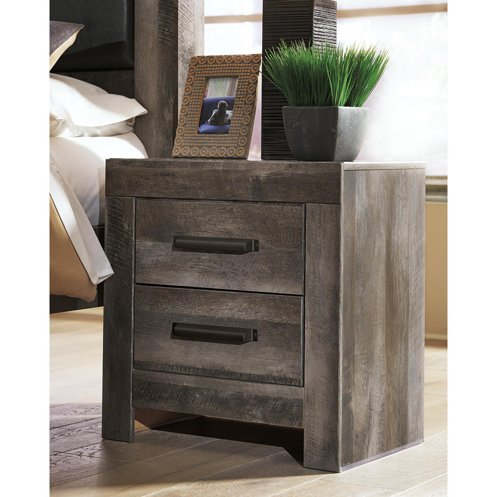 Wynnlow Queen Panel Bed, Dresser, Mirror and 2 Nightstands Signature Design by Ashley® Uncategorized