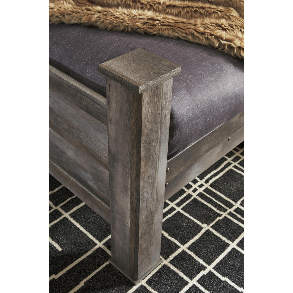 Wynnlow Queen Crossbuck Panel Bed, Dresser, Mirror and Chest Signature Design by Ashley® Uncategorized