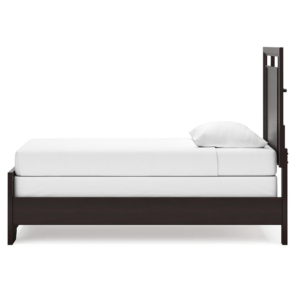 Covetown Twin Panel Bed, Dresser and Mirror Signature Design by Ashley® Uncategorized