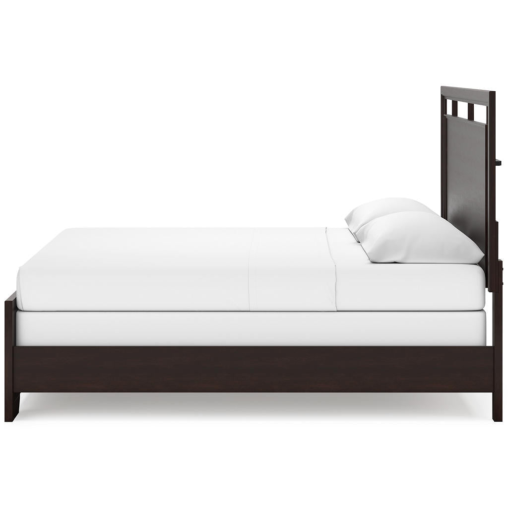 Covetown King Panel Bed, Dresser and Mirror Signature Design by Ashley® Uncategorized