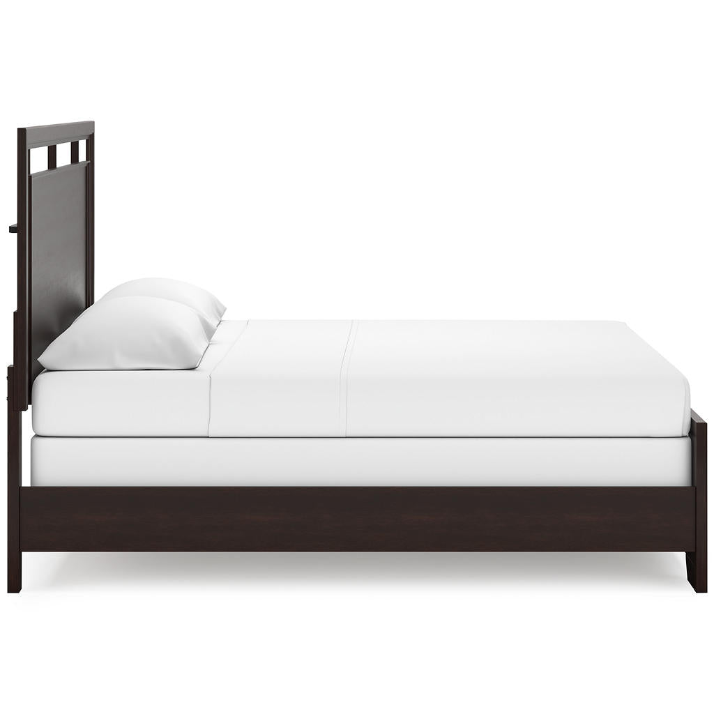 Covetown King Panel Bed, Dresser and Mirror Signature Design by Ashley® Uncategorized