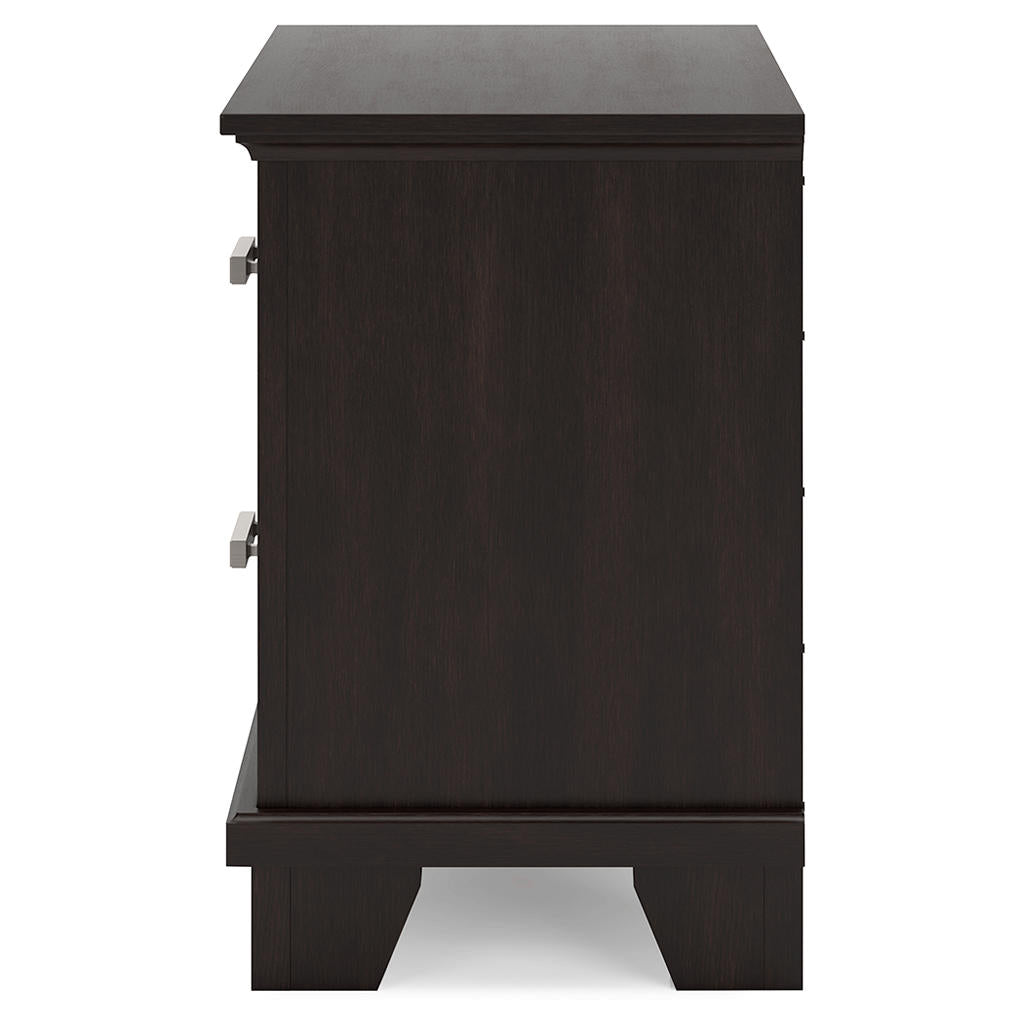 Covetown Full Panel Bed, Chest and Nightstand Signature Design by Ashley® Uncategorized