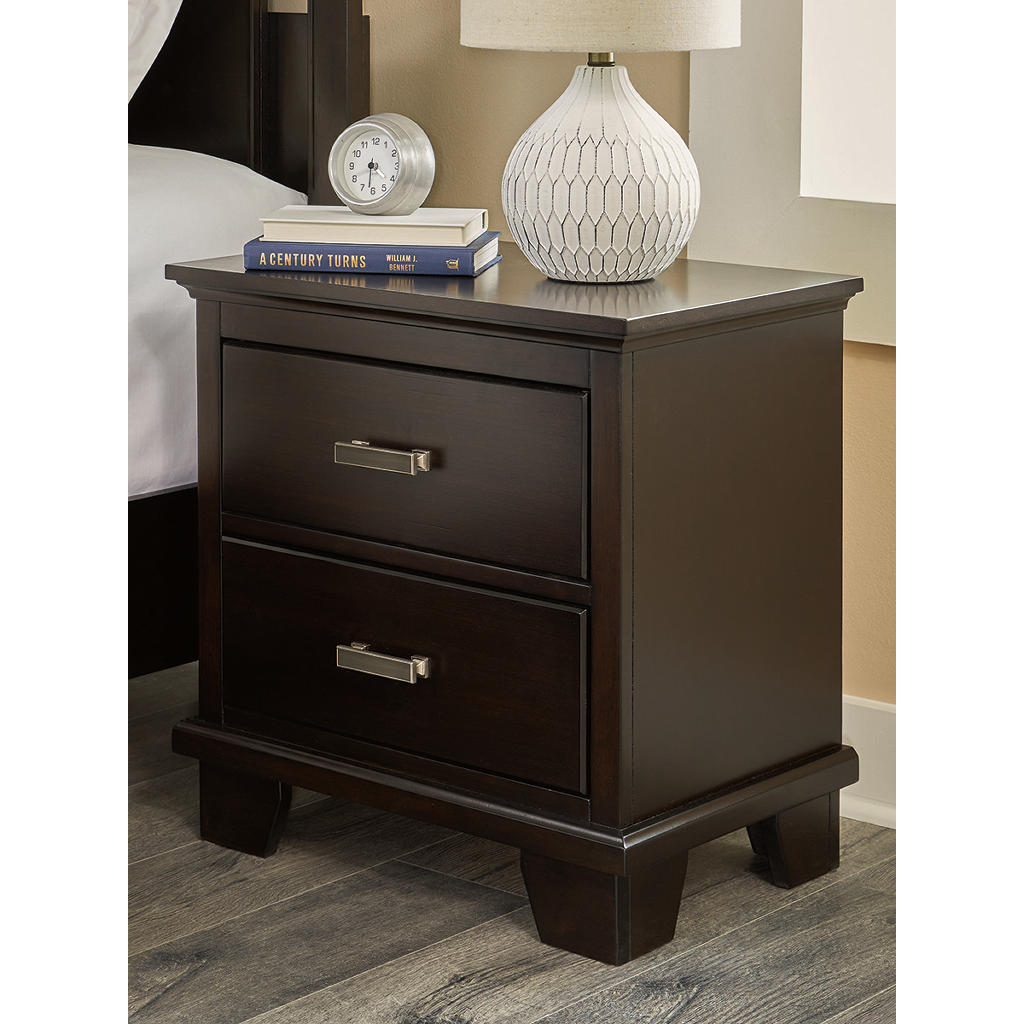 Covetown Queen Panel Bed and Nightstand Signature Design by Ashley® Uncategorized