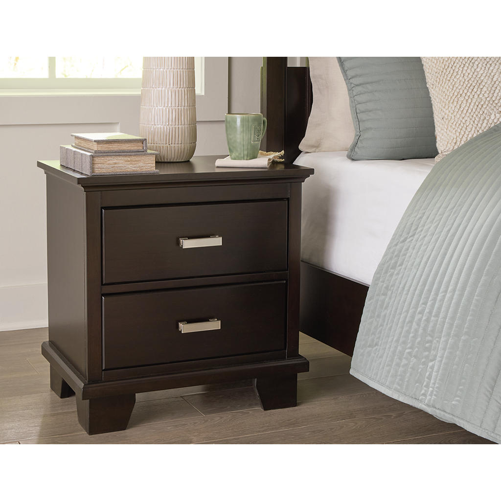 Covetown King Panel Bed, Dresser, Mirror and Nightstand Signature Design by Ashley® Uncategorized