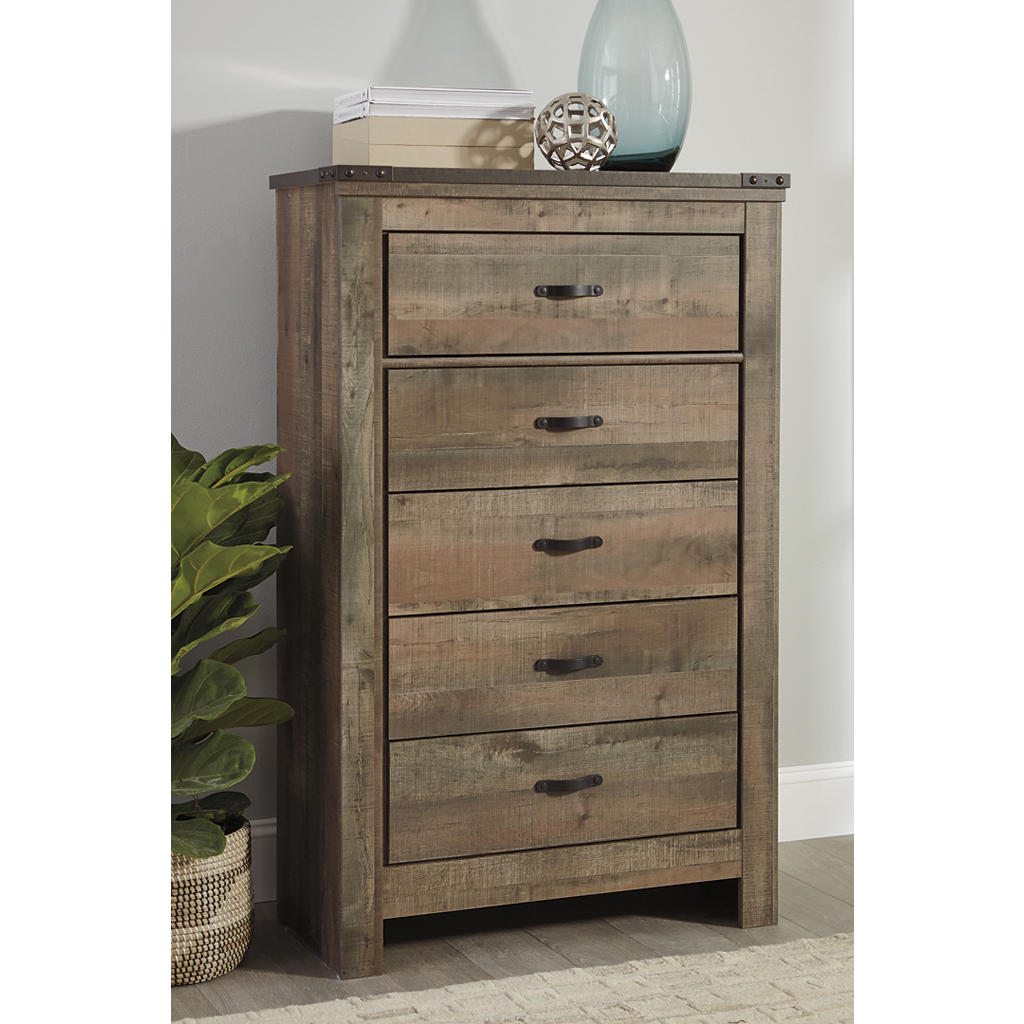 Trinell Queen Panel Bed, Chest and 2 Nightstands Signature Design by Ashley® Uncategorized