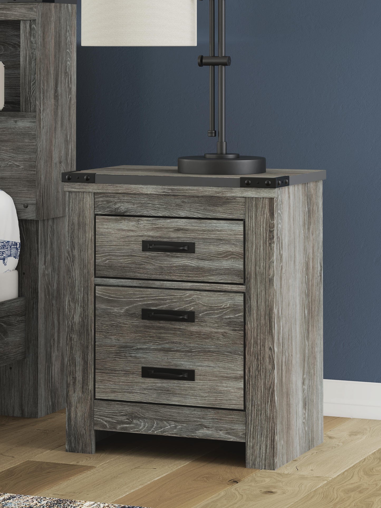 Frandern Queen Panel Bed, Dresser, Mirror, Chest and 2 Nightstands