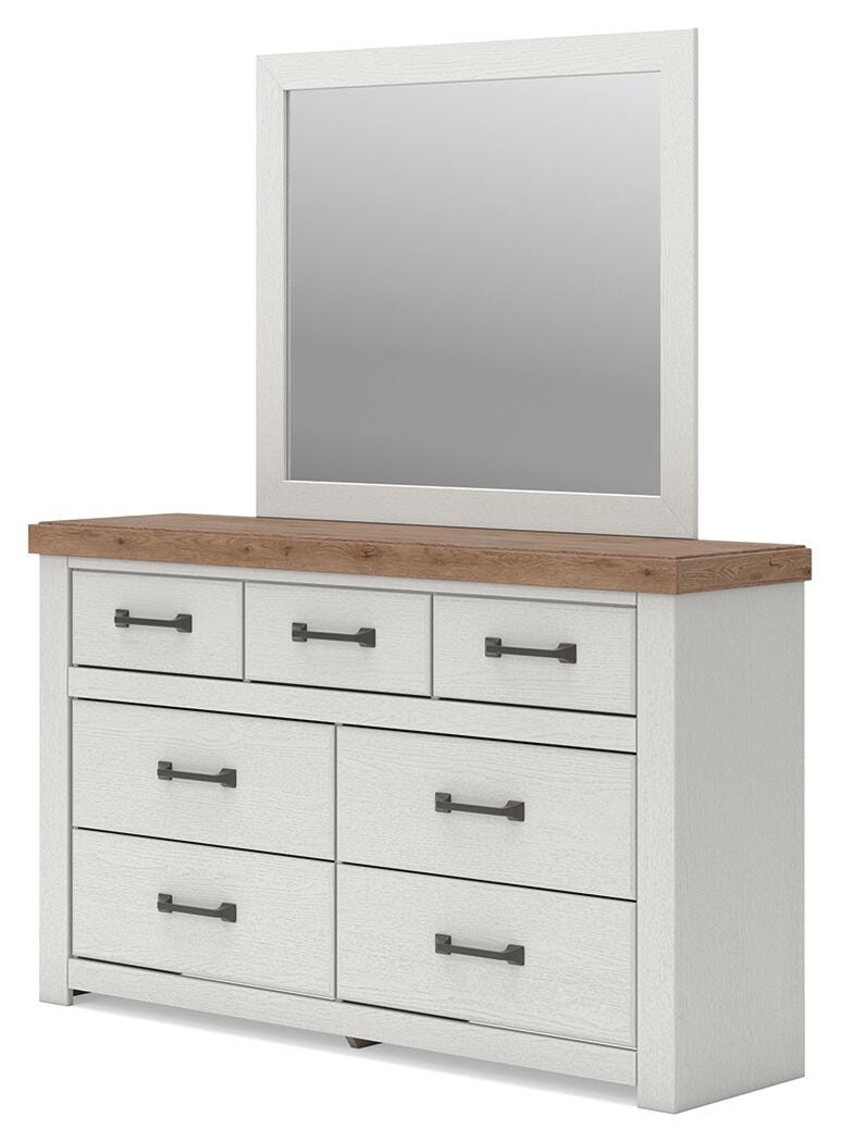 Savonport Queen Panel Bed, Dresser and Mirror — 3-Piece Set Benchcraft® Bedroom