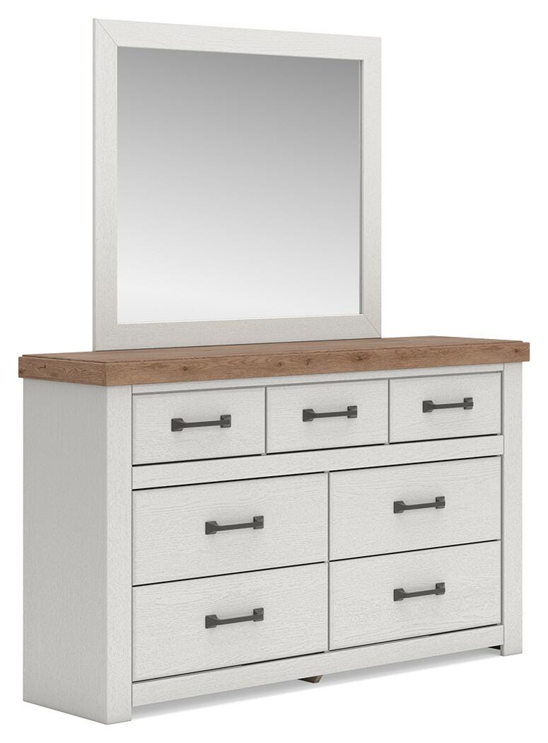 Savonport Queen Panel Bed, Dresser and Mirror — 3-Piece Set Benchcraft® Bedroom