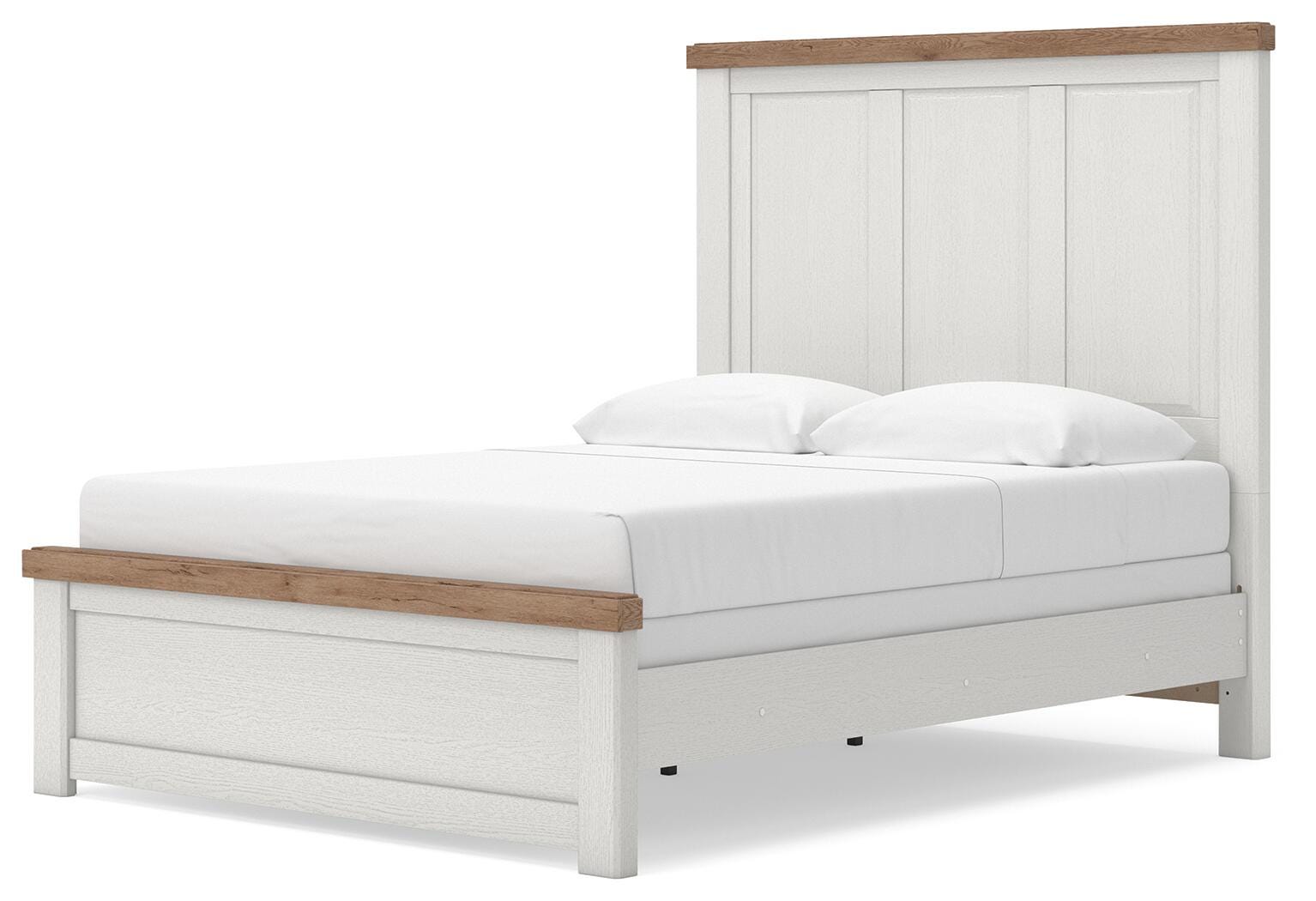 Savonport Queen Panel Bed, Dresser and Mirror — 3-Piece Set Benchcraft® Bedroom
