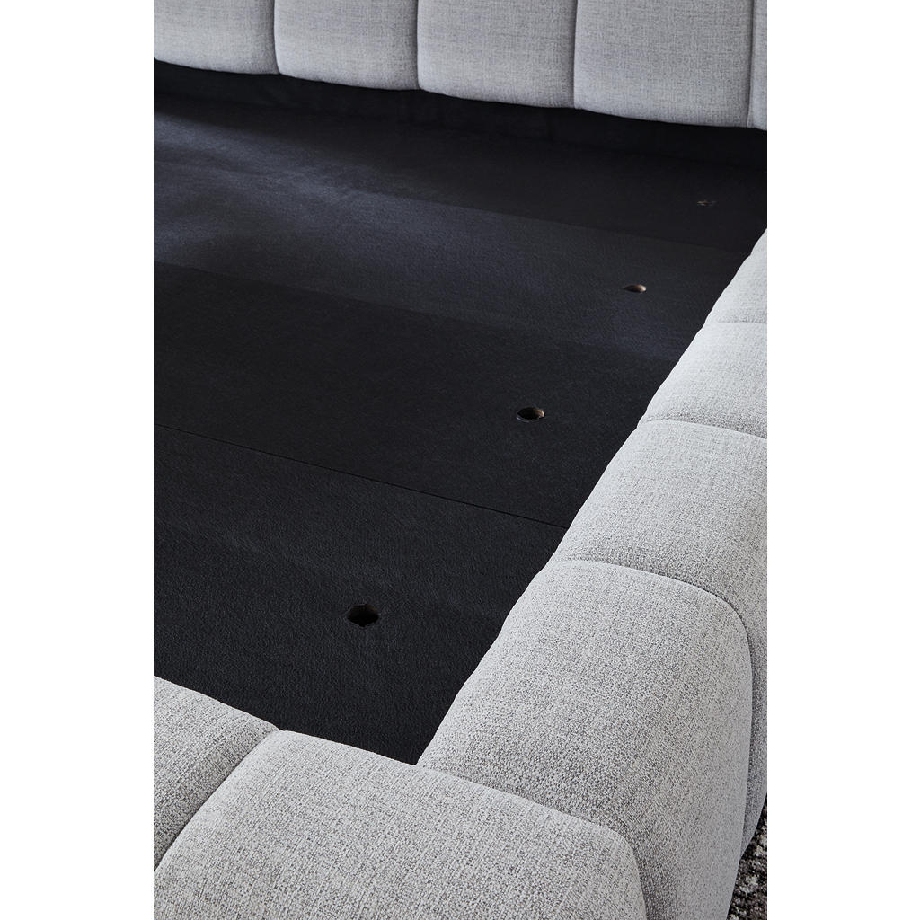 Grendusk Queen Upholstered Bed Signature Design by Ashley® Bedroom