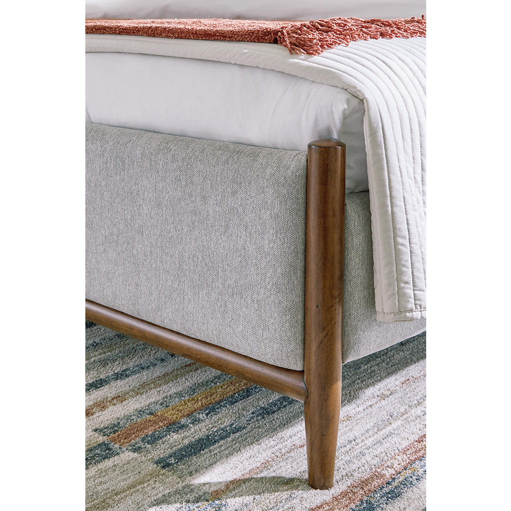 Lyncott California King Upholstered Bed Signature Design by Ashley® Bedroom