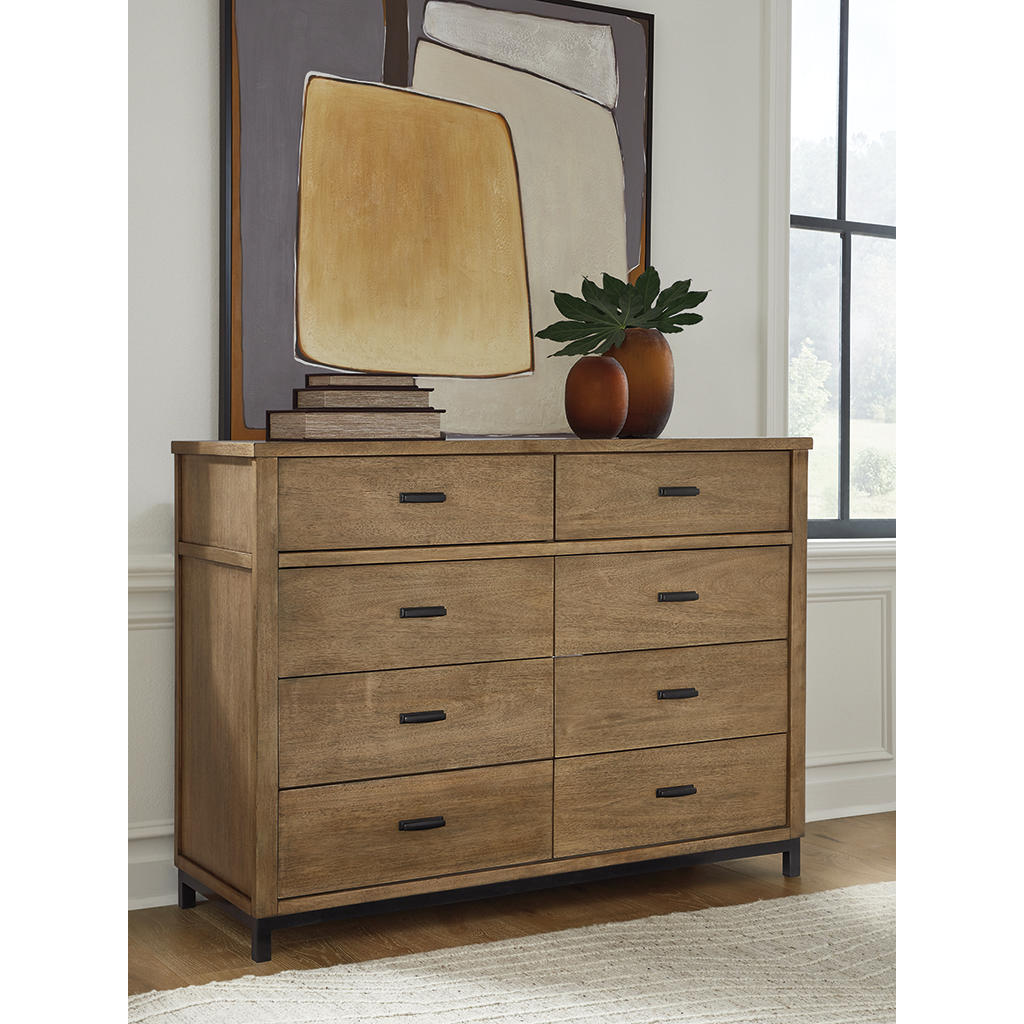 Tomtyn Dresser Benchcraft® Bedroom
