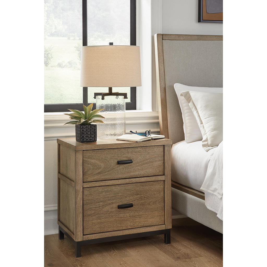 Tomtyn Nightstand Benchcraft® Bedroom