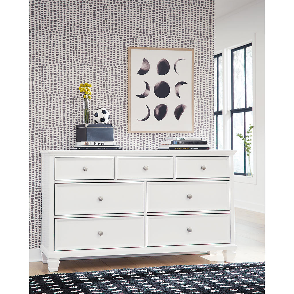 Fortman King Panel Bed, Dresser and 2 Nightstands Signature Design by Ashley® Uncategorized