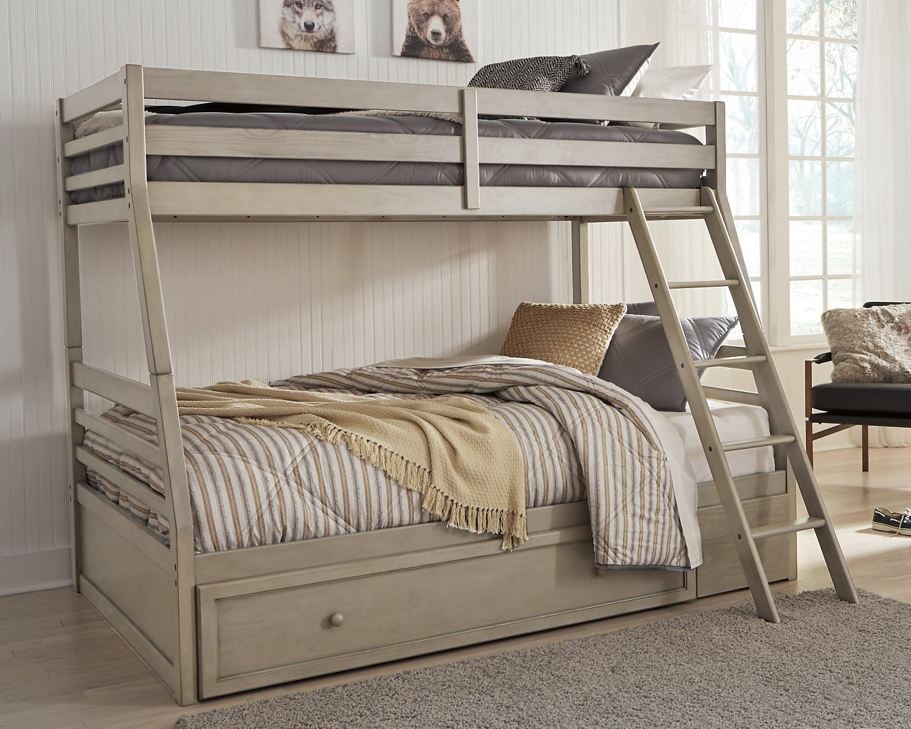 Lettner Twin over Full Bunk Bed and Dresser