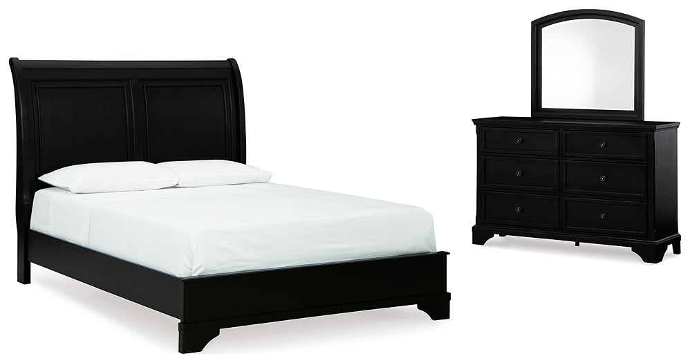 Chylanta Queen Sleigh Bed, Dresser and Mirror