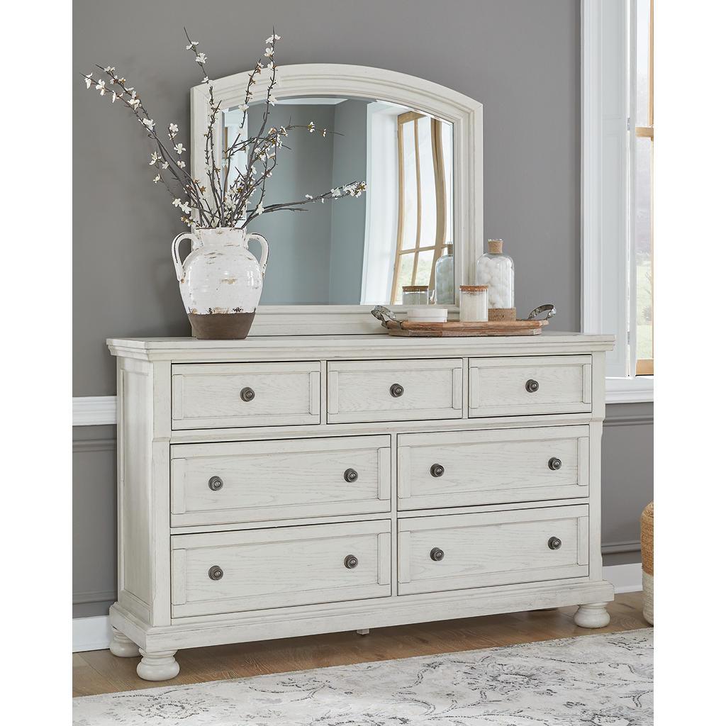 Robbinsdale Dresser and Mirror Set — 7 Drawers Signature Design by Ashley® Bedroom