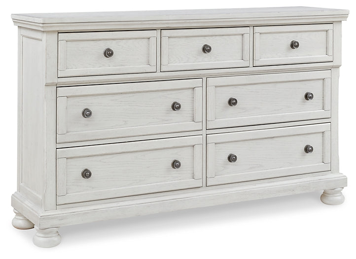 Robbinsdale Dresser