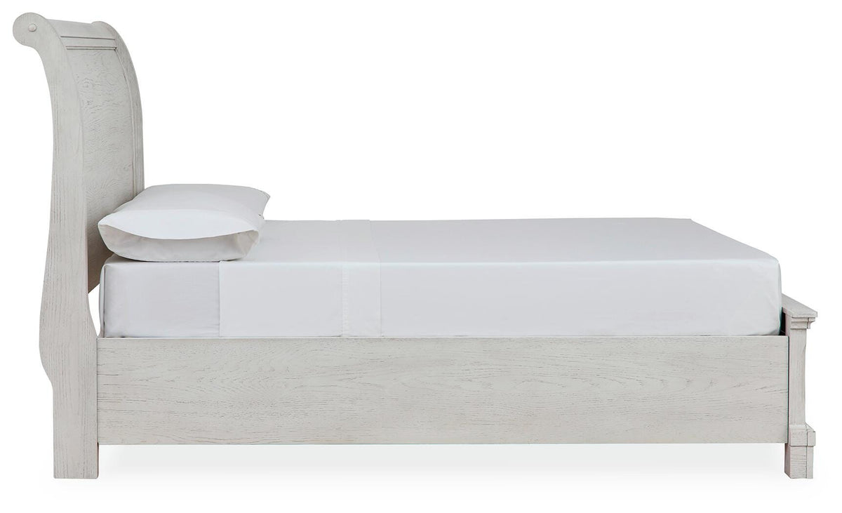 Robbinsdale Full Sleigh Storage Bed, Chest and Nightstand Signature Design by Ashley® Bedroom