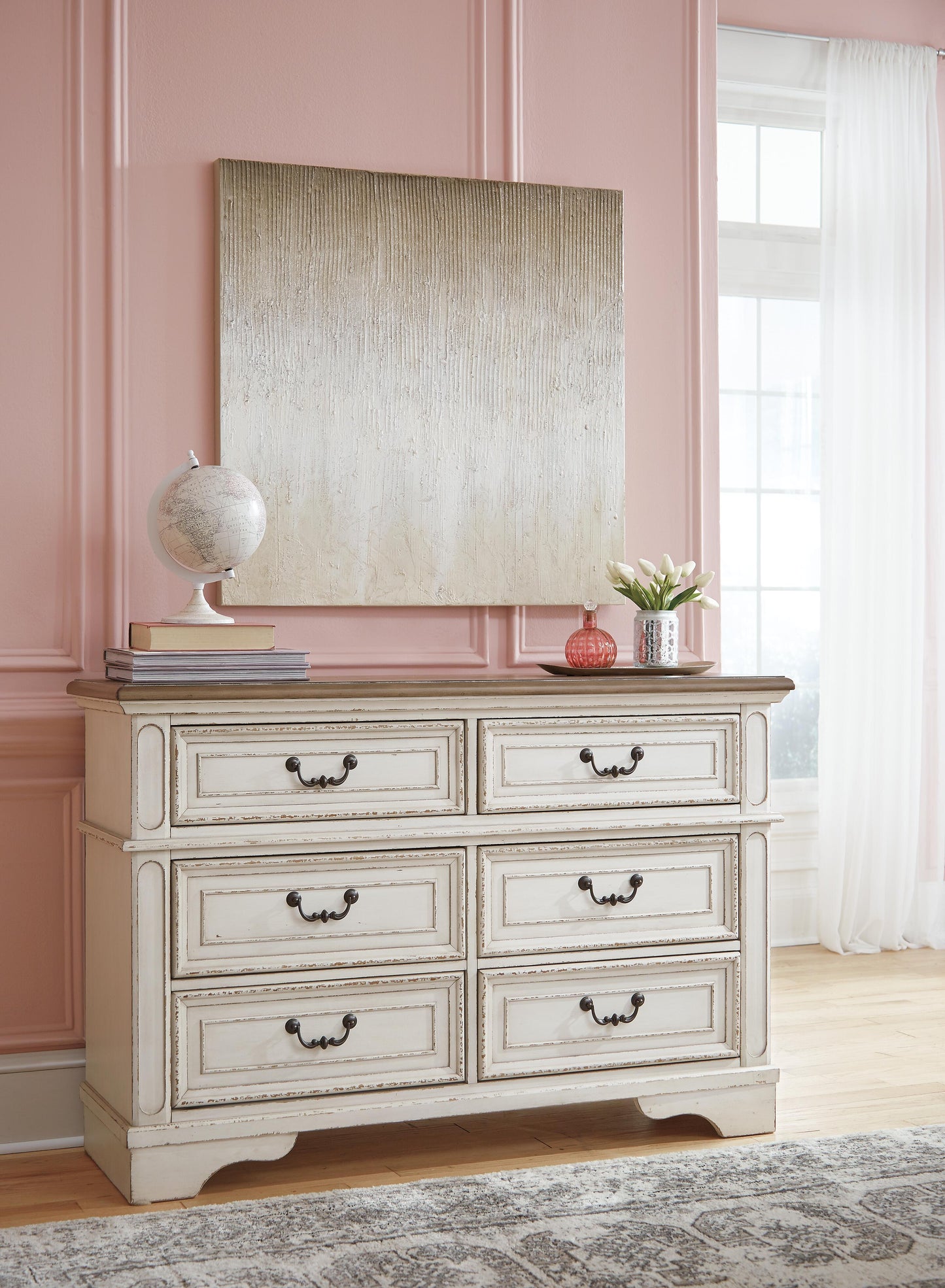 Realyn Twin Storage Daybed, Dresser and Nightstand