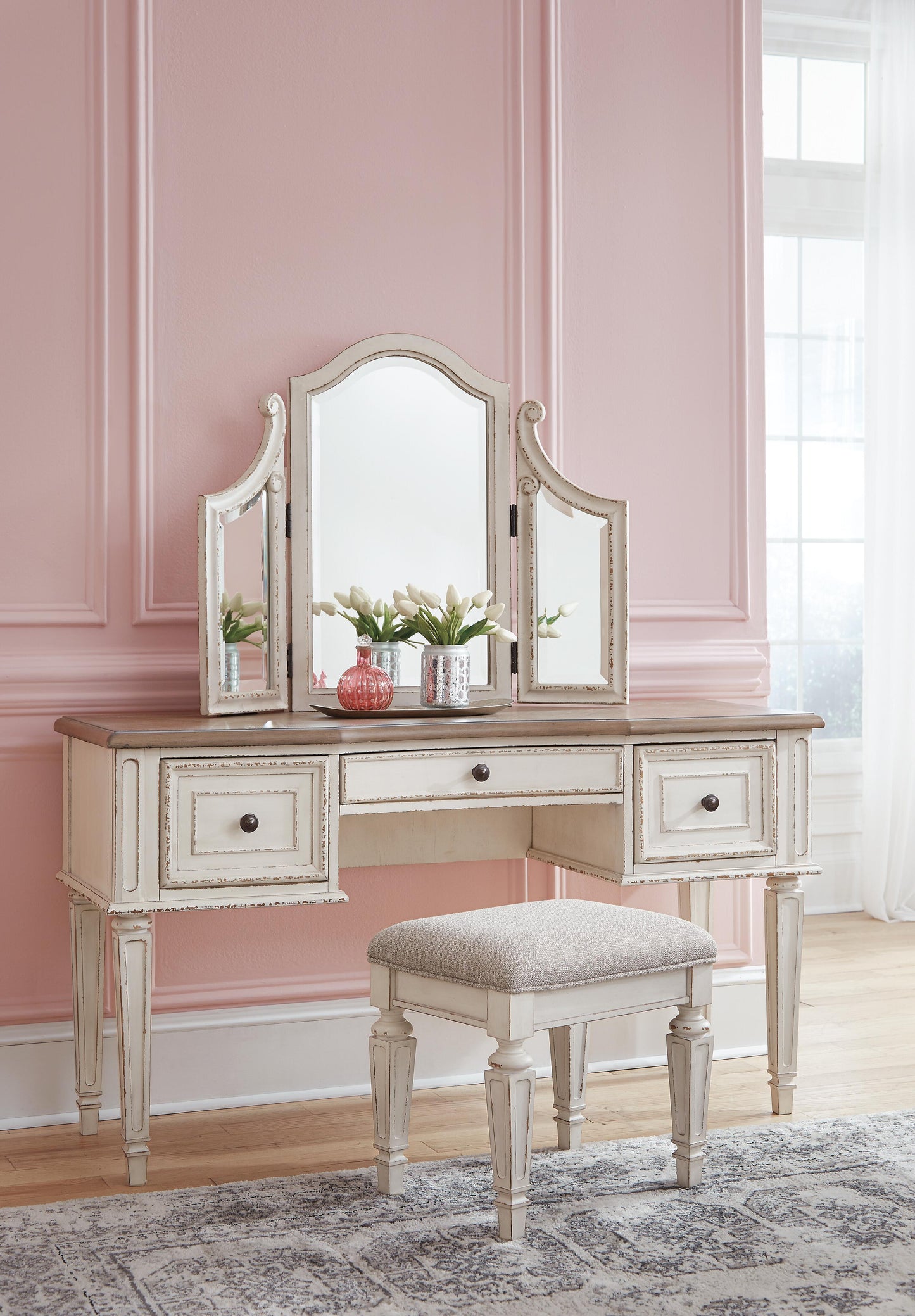Realyn Twin Bed, Chest, Vanity with Stool and Nightstand Signature Design by Ashley® Bedroom