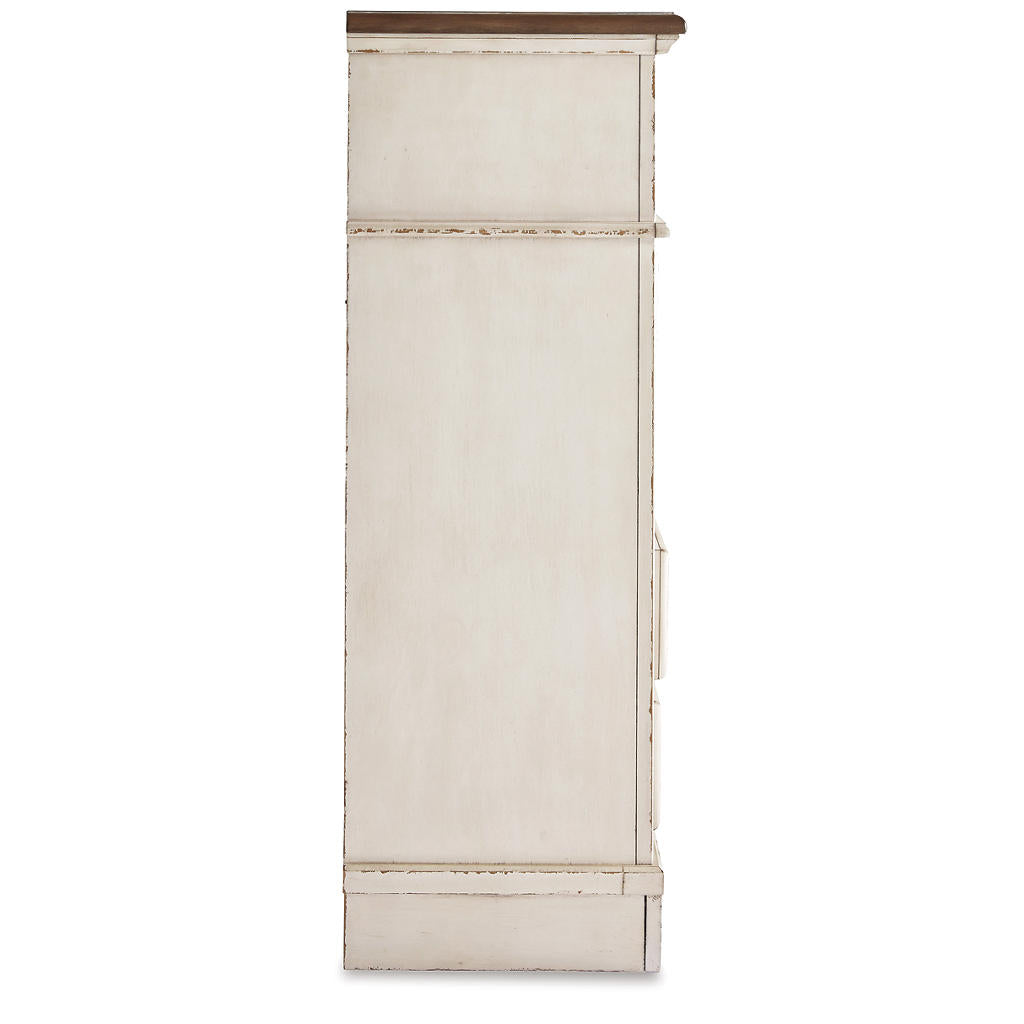 Realyn Full Panel Bed, Dresser, Mirror and Chest Signature Design by Ashley® Uncategorized