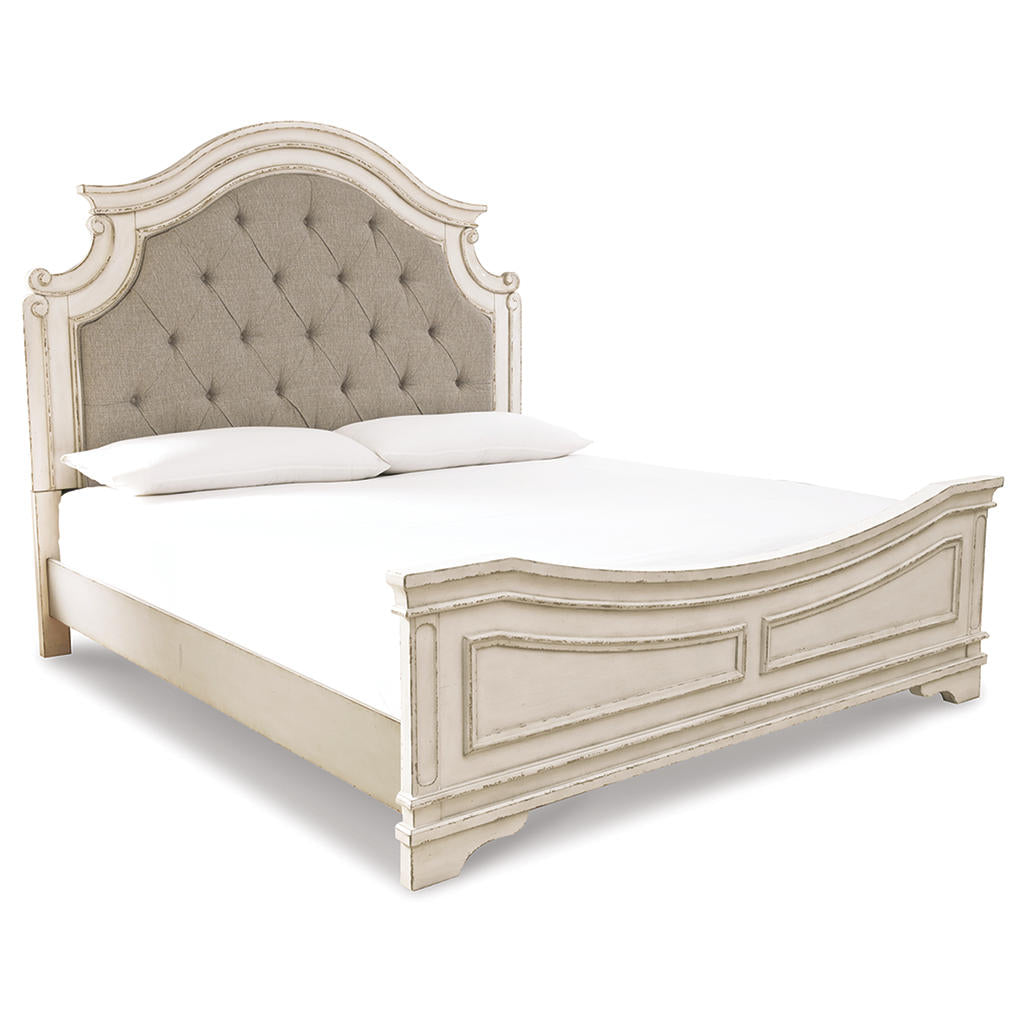 Realyn King Panel Bed, Dresser, Chest and 2 Nightstands Signature Design by Ashley® Uncategorized