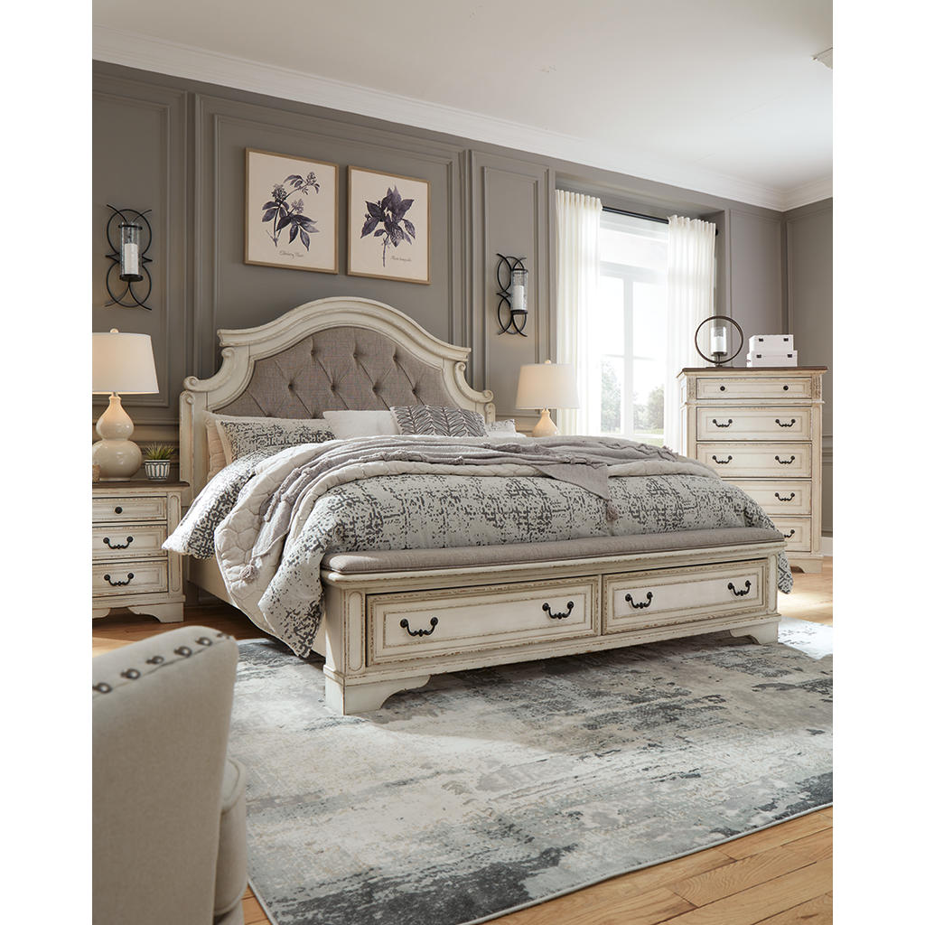 Realyn King Upholstered Bed Signature Design by Ashley® Bedroom