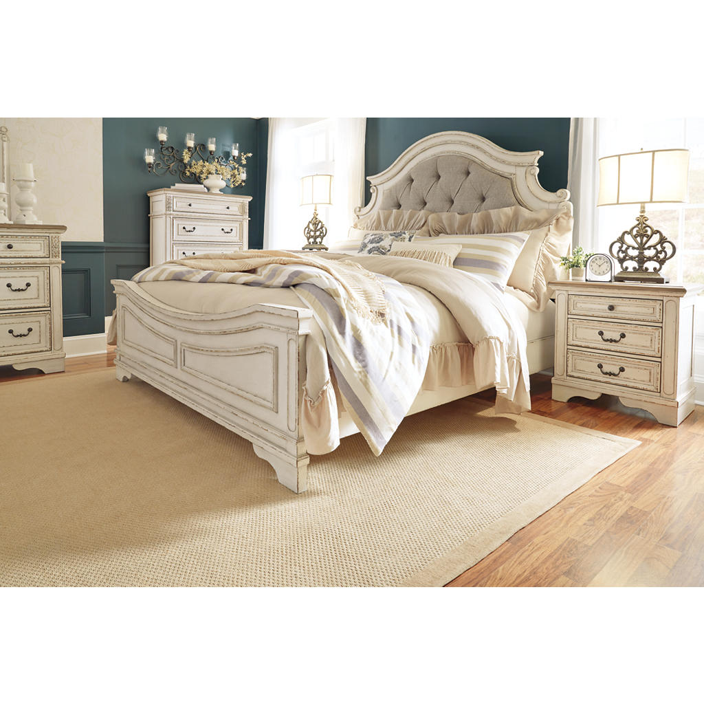 Realyn California King Upholstered Panel Bed — Chipped White Signature Design by Ashley® Bedroom