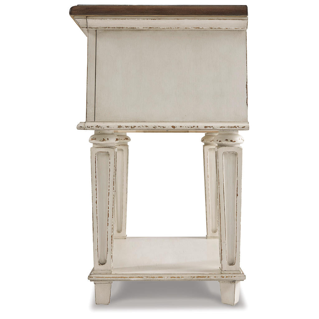 Realyn Dresser, Mirror and Nightstand Signature Design by Ashley® Uncategorized