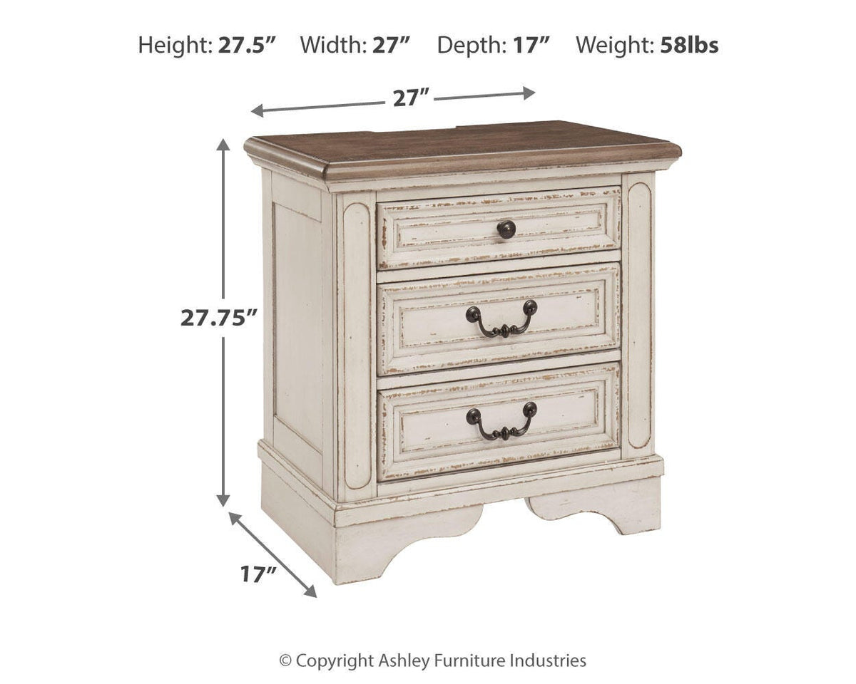 Realyn King Panel Bed 6-Piece Set — Chest, 2 Nightstands Signature Design by Ashley® Bedroom Package