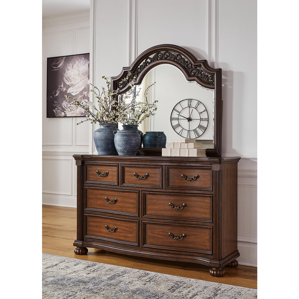Lavinton Queen Poster Bed, Dresser, Mirror, Chest and Nightstand Signature Design by Ashley® Uncategorized