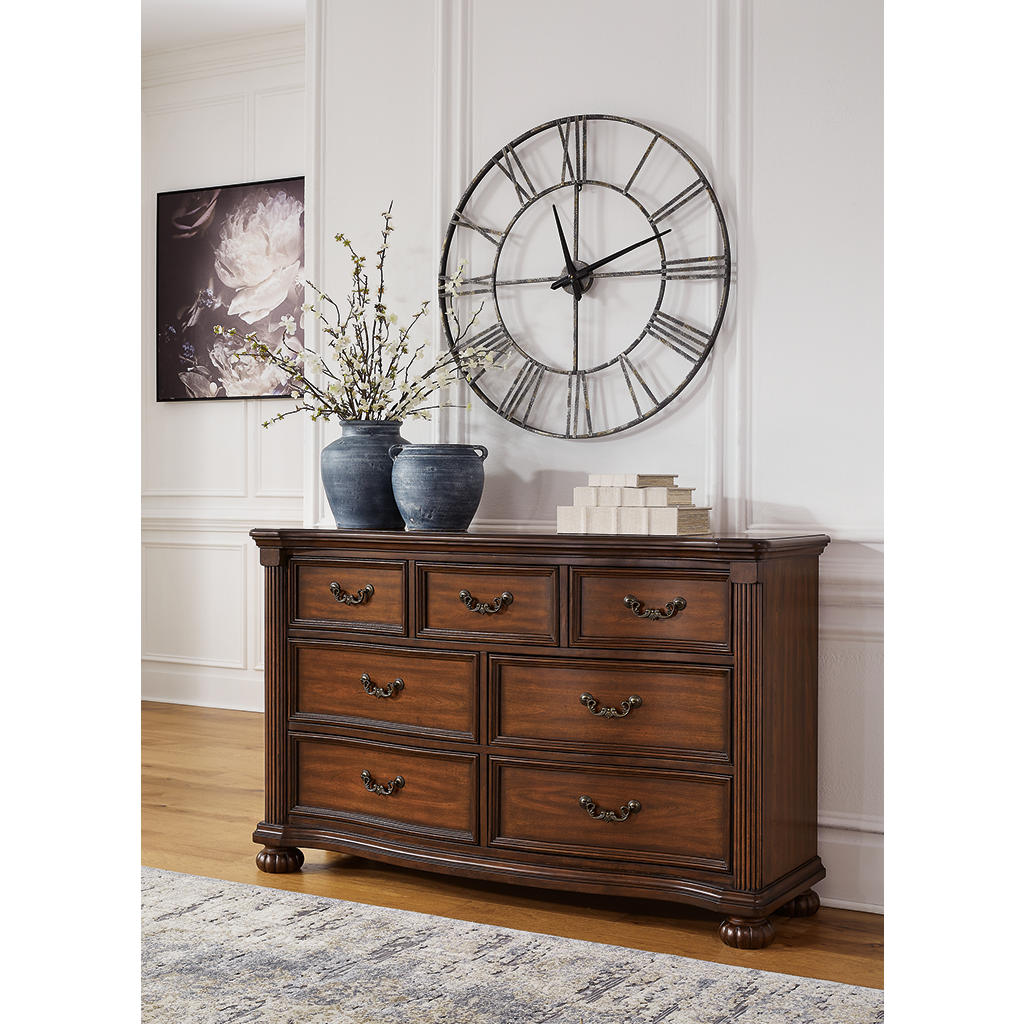Lavinton Dresser Signature Design by Ashley® Bedroom