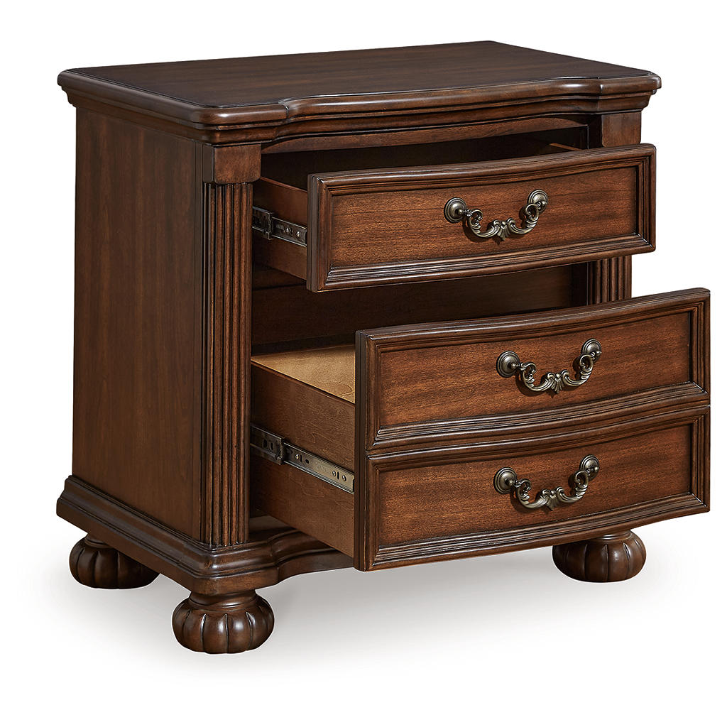 Lavinton King Poster Bed, Dresser, Mirror and Nightstand Signature Design by Ashley® Uncategorized