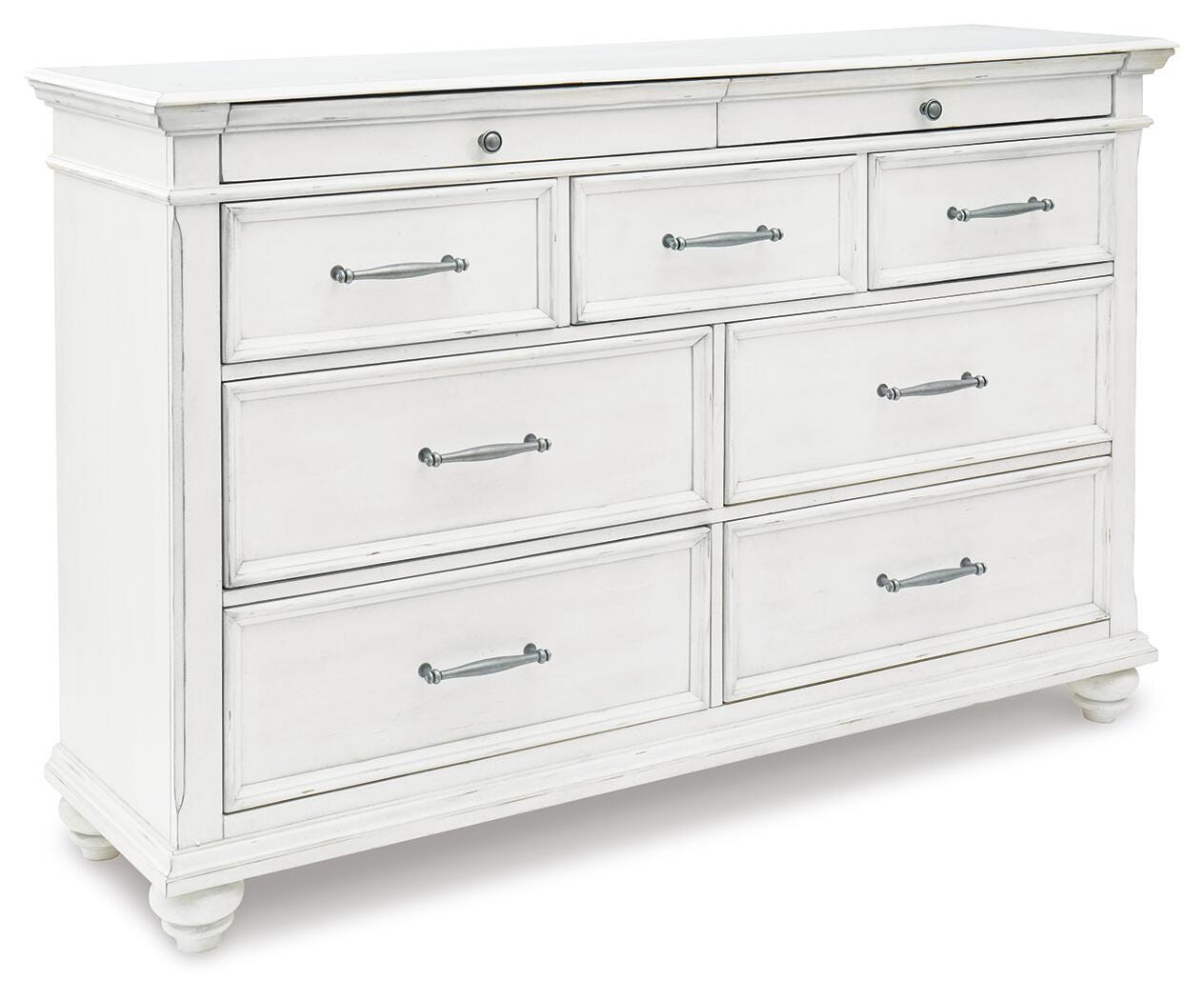Kanwyn Queen Panel Bed and Dresser