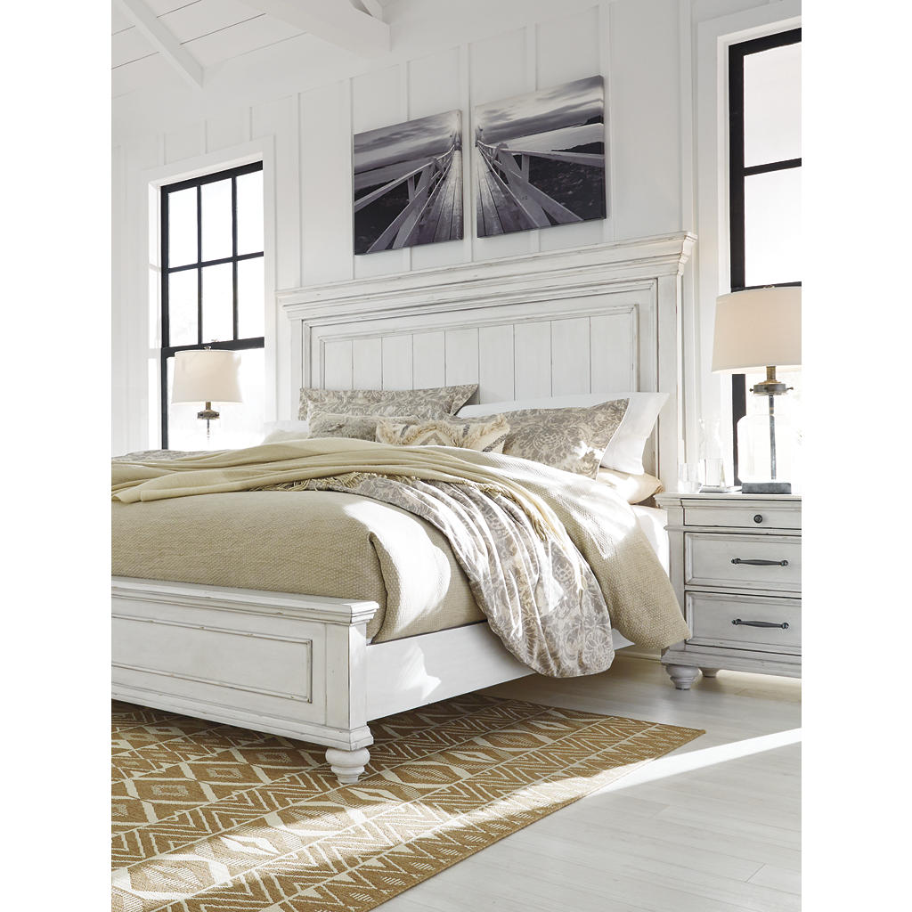Kanwyn Queen Panel Bed Benchcraft® Bedroom