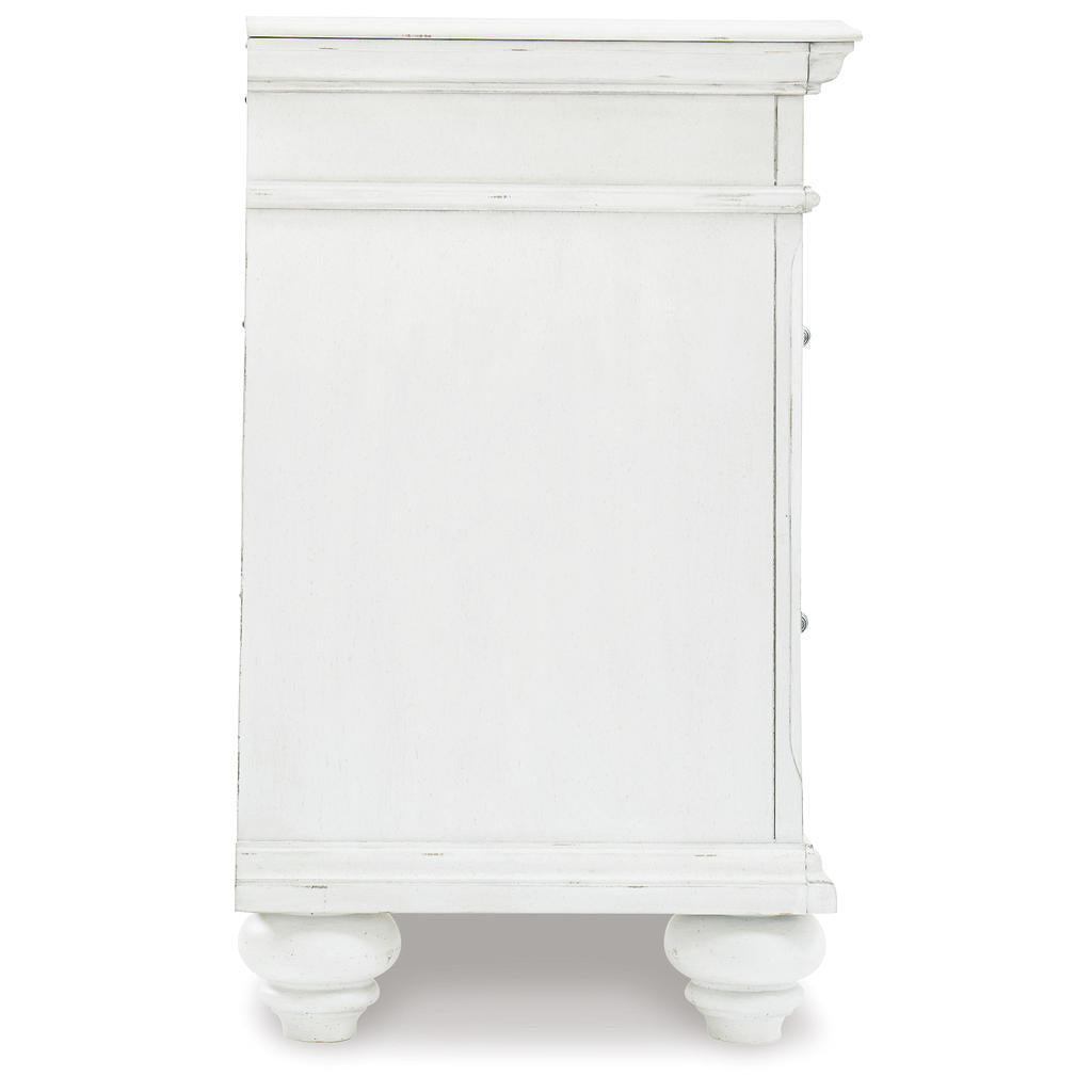 Kanwyn King Panel Storage Bed, Chest and Nightstand Benchcraft® Uncategorized