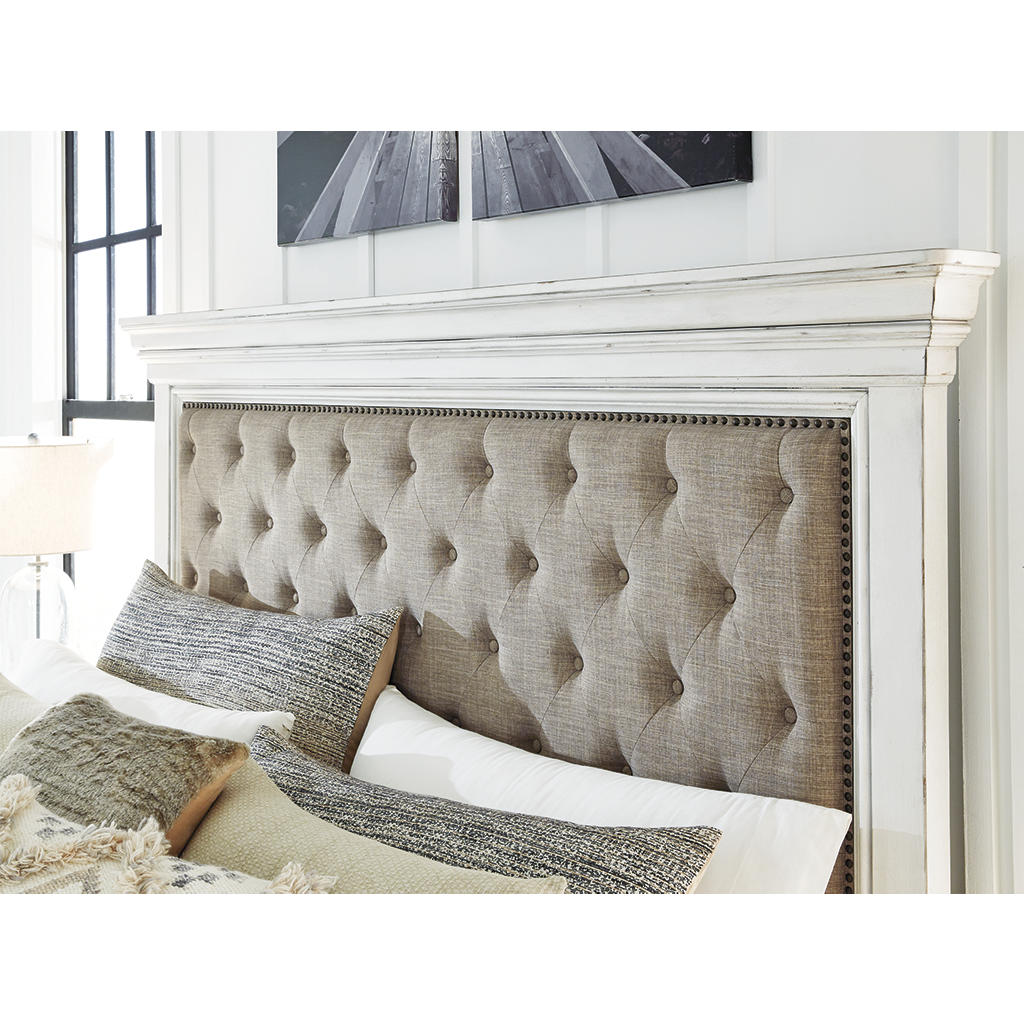 Kanwyn California King Panel Bed Benchcraft® Bedroom