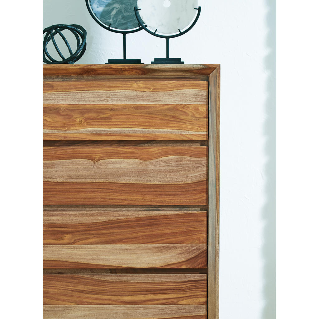 Dressonni Chest of Drawers Signature Design by Ashley® Bedroom