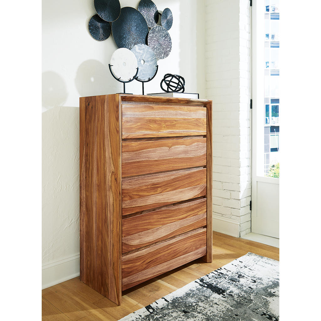 Dressonni Chest of Drawers Signature Design by Ashley® Bedroom