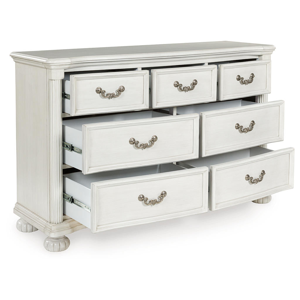 Montelaine Dresser Benchcraft® Bedroom