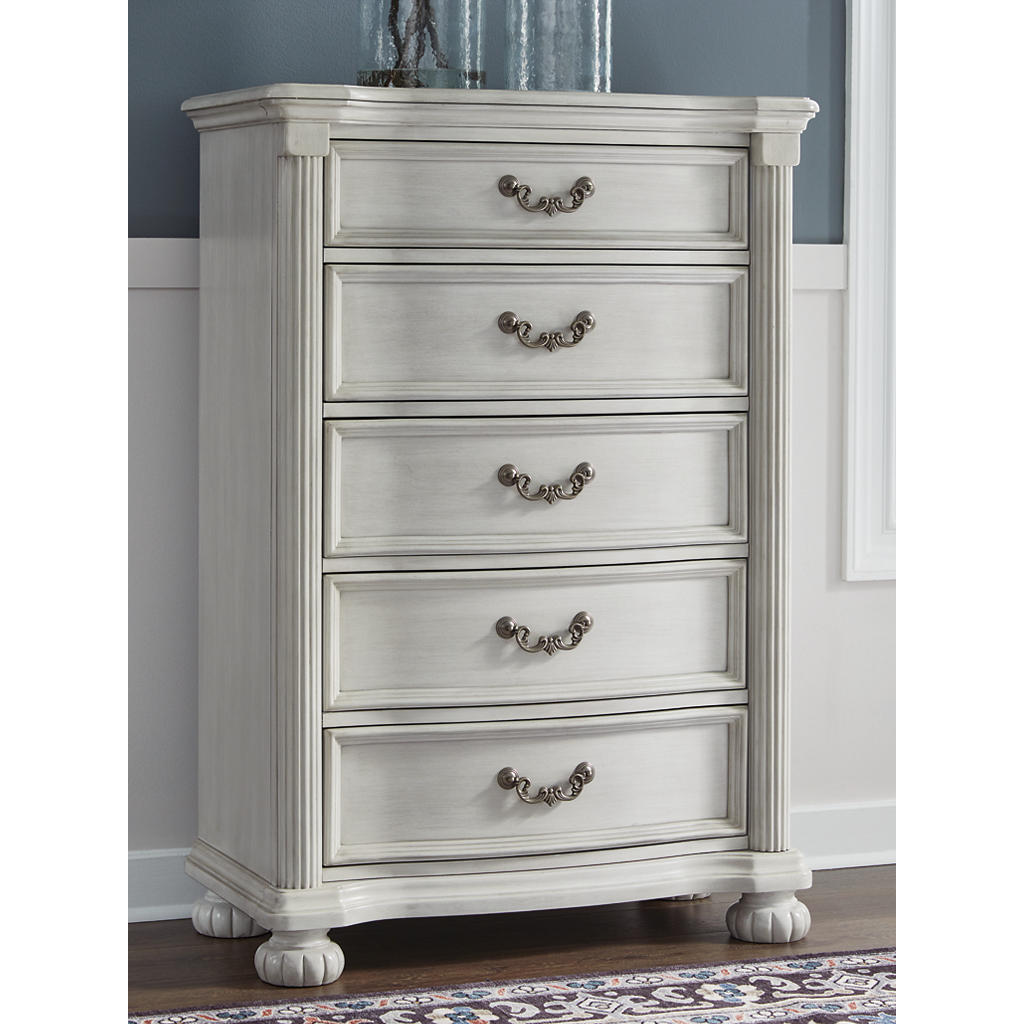 Montelaine Chest of Drawers Benchcraft® Bedroom