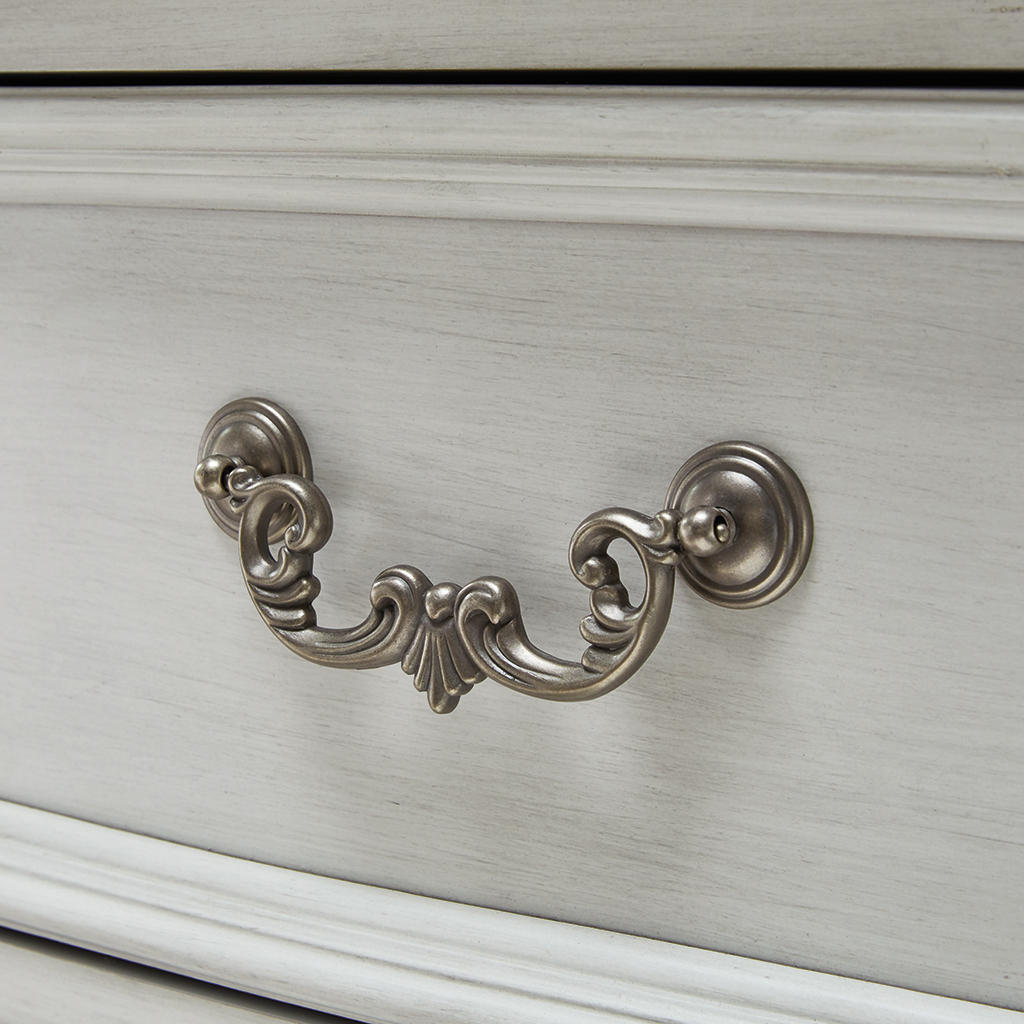 Montelaine Chest of Drawers Benchcraft® Bedroom